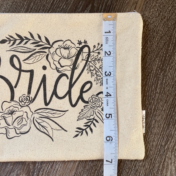 Bride Makeup Bag! - Picture 6 of 6